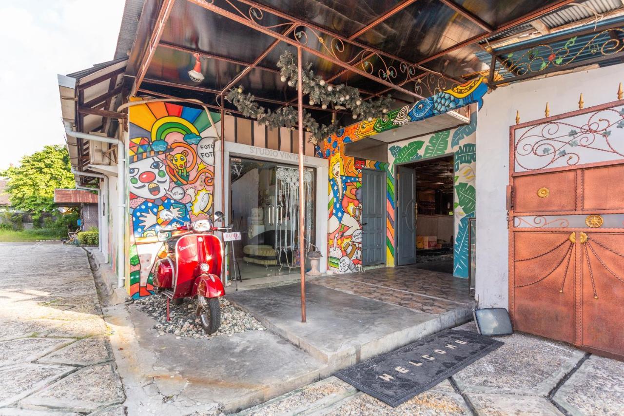 Oyo 2527 Hotel Triana Palangkaraya Bagian luar foto