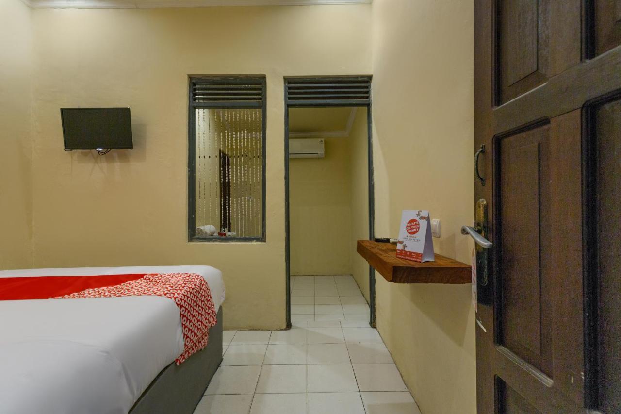 Oyo 2527 Hotel Triana Palangkaraya Bagian luar foto