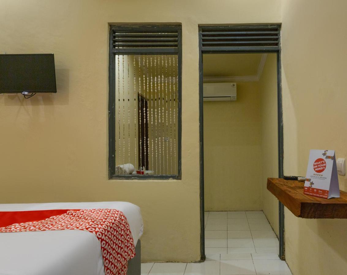 Oyo 2527 Hotel Triana Palangkaraya Bagian luar foto